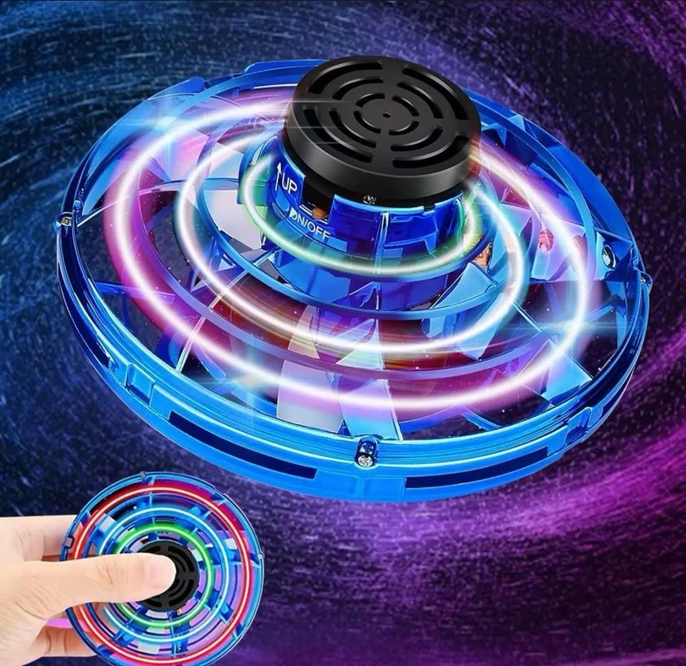 magic flying orb spinner outdoor toys